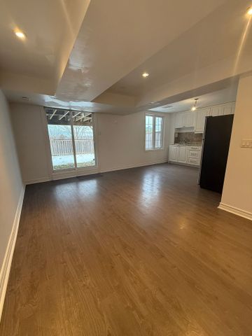 For Lease - 328 Rita's Avenue Unit# Basement, Newmarket, Ontario - Photo 2