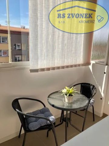 Pronájem BOV 2+1 Nádražní, Chropyně - Photo 2