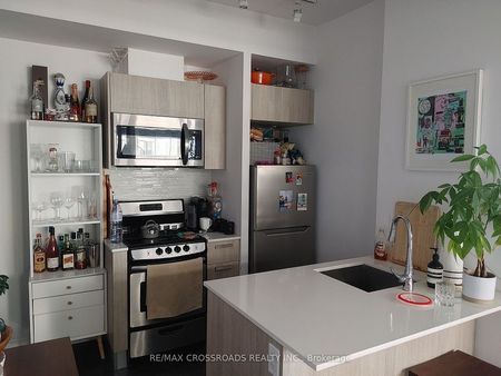 For Lease - 42 Charles Street Unit# 3009, Toronto, Ontario - Photo 4