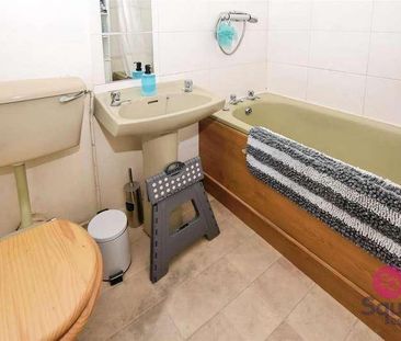 Poplar Grove, London, N11 - Photo 5