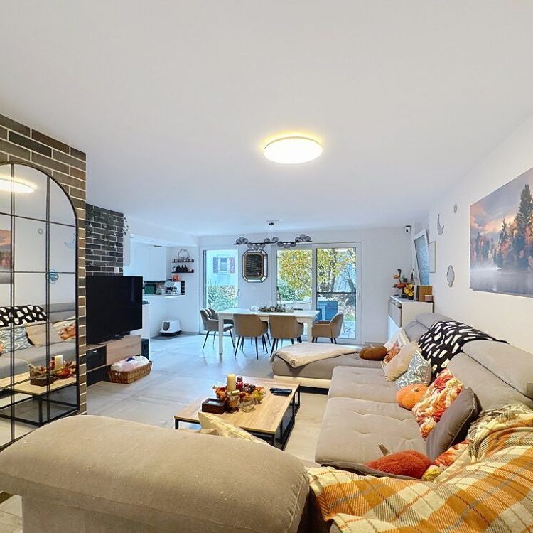 Spacieux 4.5 pièces au coeur de Vuiteboeuf - Photo 1