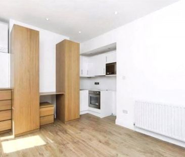 Ballards Lane, N3, Finchley - Photo 2