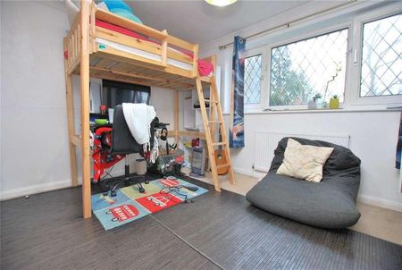 Broad Street, Guildford, Surrey, GU3 - Photo 4