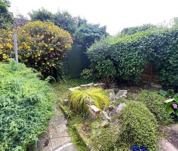 Bordesley Road, Morden, SM4 - Photo 2