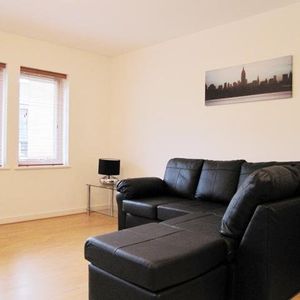 2 bedroom property to rent - Photo 2