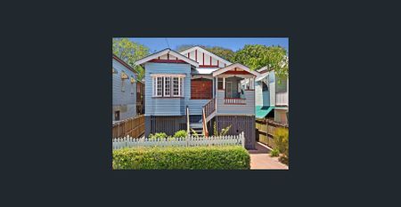 Three bedroom home located in the highly sought after suburb of Windsor. - Photo 4