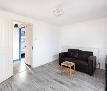 3 bedroom maisonette to rent - Photo 4