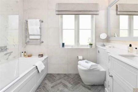 4 bedroom detached house to rent - Photo 3