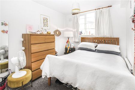 Denton Street, London, SW18 2JR - Photo 3