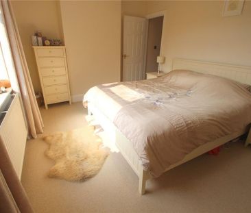 2 bedroom terraced house to rent - Photo 6