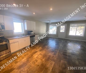 3 bed 1.5 bath - Photo 3