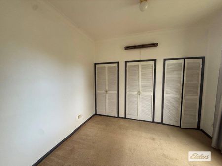 Neat and Tidy 1-Bedroom Unit in the Heart of Wollongong - Photo 4