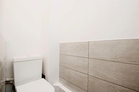 3 bedroom maisonette to rent - Photo 5