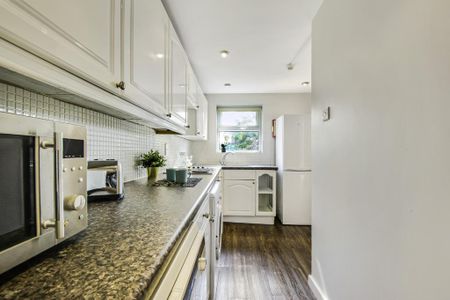 1 bedroom flat to rent - Photo 4