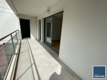 Appartement T3 à louer - 58 m² - Photo 3