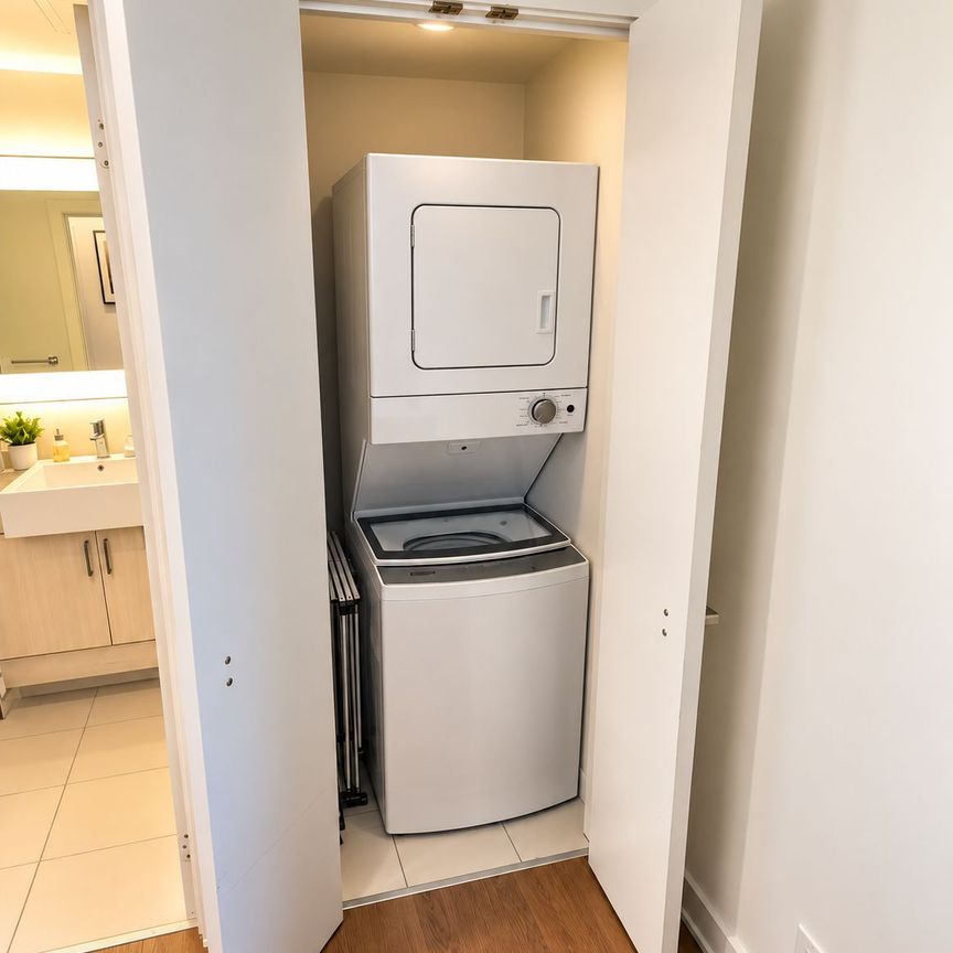 For Lease - 15 Beverley Street Unit# 606, Toronto, Ontario - Photo 1