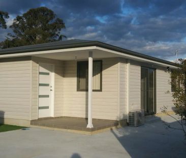 “Stylish 2-Bedroom Granny Flat in Riverstone - Move In & Enjoy!” - Photo 3