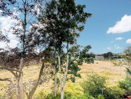 8 Greenwood Court, Ballynahinch Road, Lisburn, BT27 5GF - Photo 3