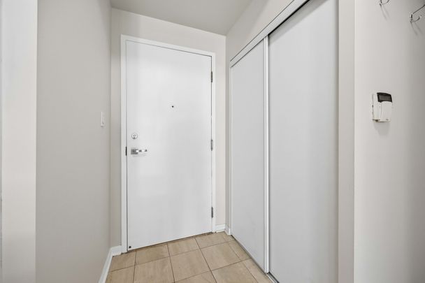 For Lease - 230 Queens Quay Unit# 2515, Toronto, Ontario - Photo 1