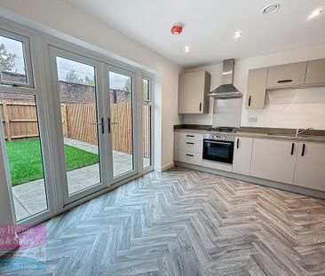 2 bedroom terraced house to rent - Photo 6