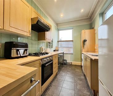 St. Judes Road, Englefield Green, Egham, Surrey, TW20 0DB - Photo 6