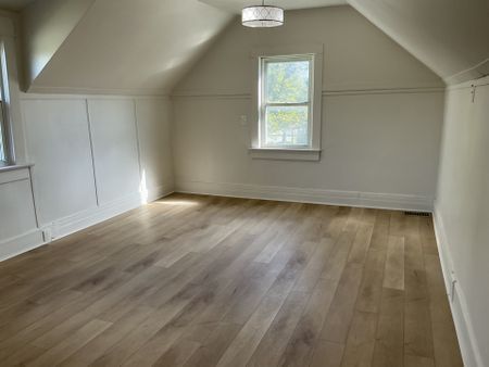 For Lease - 64 Chetwood Street, St. Catharines, Ontario - Photo 2