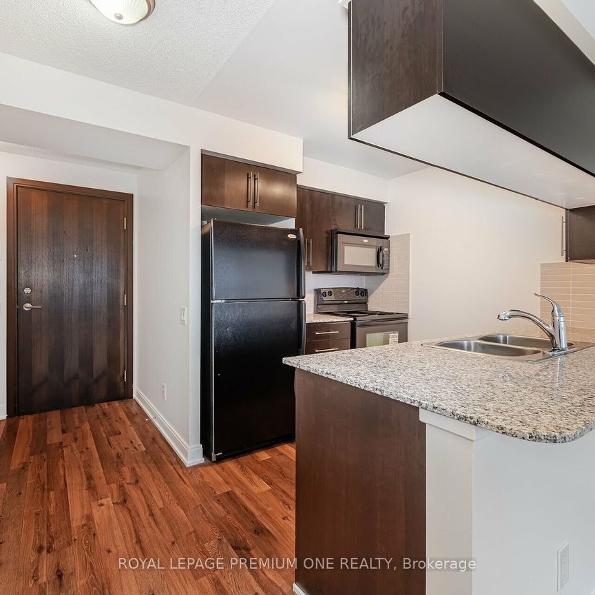For Lease - 25 Viking Lane Unit# 1957, Toronto, Ontario - Photo 1