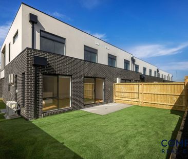 13 Ravida Way, Mickleham VIC 3064 - Townhouse For Rent | Domain - Photo 4