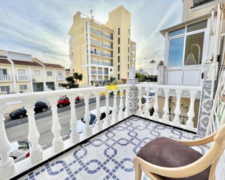 4 BEDROOM GROUND FLOOR APARTMENT - TORREVIEJA - Photo 2