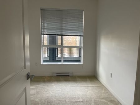 Harvard Garden- Elgin House Condo 3rd Floor Unit - Photo 3