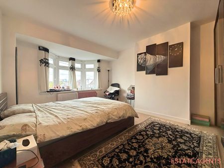 3 bedroom terraced house to rent - Photo 2