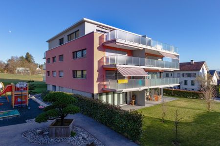 Top modern living with garden seating and field view! - Photo 3