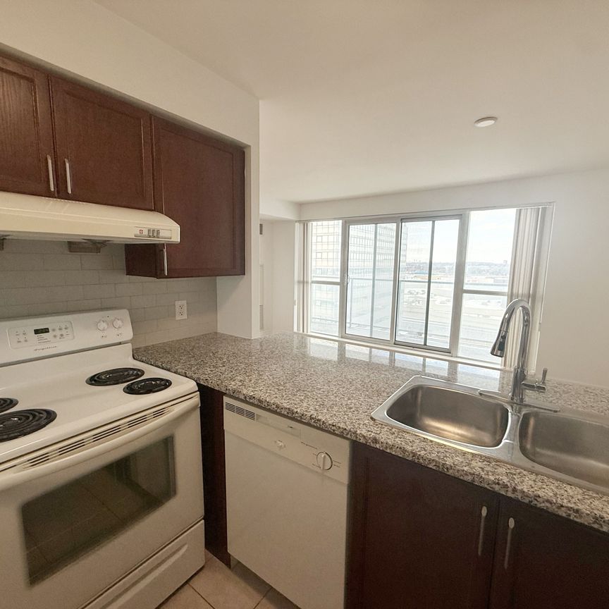 For Lease - 70 Town Centre Circuit Unit# 1001, Toronto, Ontario - Photo 1