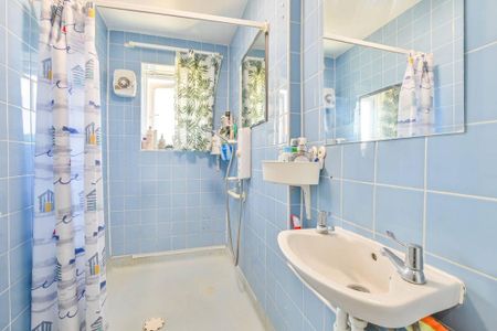 3 bedroom flat to rent - Photo 5