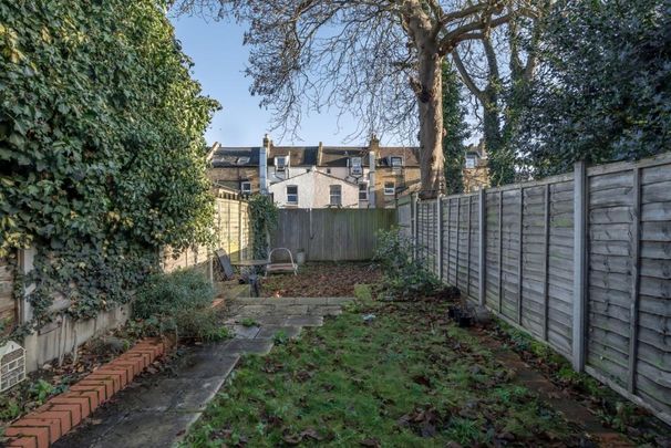 2 bedroom house to rent - Photo 1