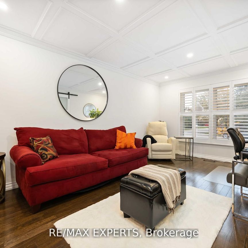 For Lease - 93 Stiver Drive, Newmarket, Ontario - Photo 1