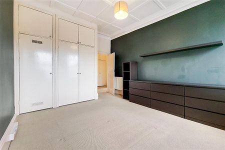 1 bedroom flat in Hampstead - Photo 3