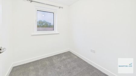 3 bedroom semi-detached house to rent - Photo 2