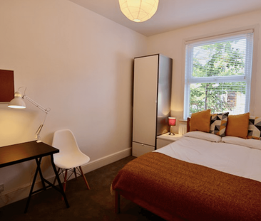 5 bedroom terraced house to rent - Photo 3