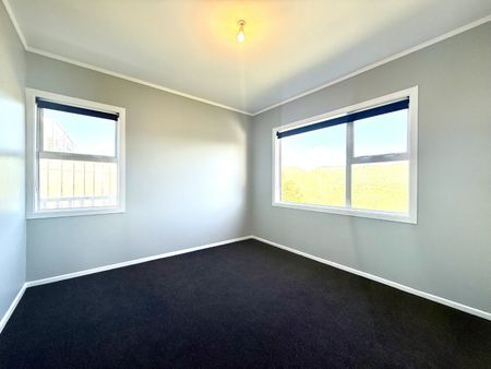Two Bedroom Apartment in Kingston - Photo 2
