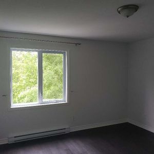 Logement à louer - Contrecoeur - Photo 2
