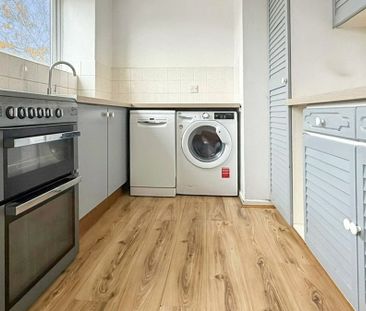 2 bedroom property to rent - Photo 5