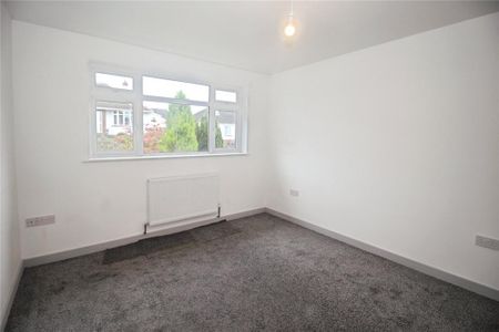 2 bedroom bungalow to rent - Photo 3