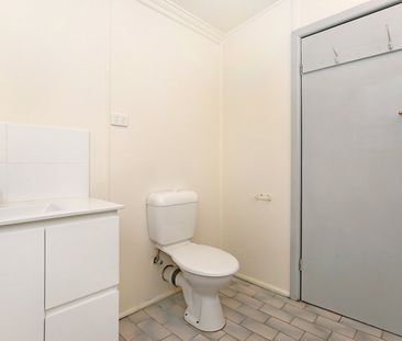 7 Beaconsfield Parade, Northcote VIC 3070 - Photo 4