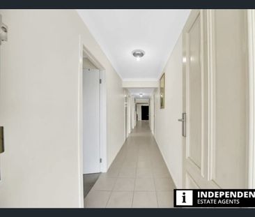 18 Fantail Way, Brookfield, Vic 3338 - Photo 1