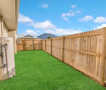 Family Home in Mount Sheridan - Fully Tiled - Nature Reserve Backdrop - Photo 2