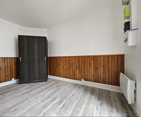 Location Appartement 1 pièce 18m² - Photo 1