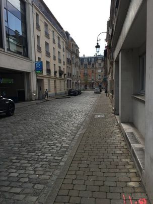 Location Appartement 1 pièce 15m² - Photo 1