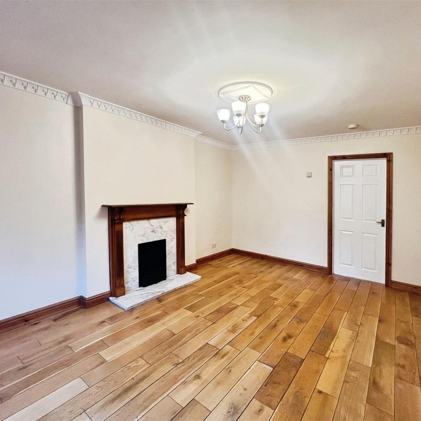 3 Bedroom Semi-Detached House for rent in Finkle Street, Bentley, Doncaster - Photo 1