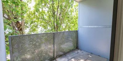 Helle 2-Zimmer-Wohnung mit Balkon im 3. Liftstock - Straßenbahnnähe - Photo 3